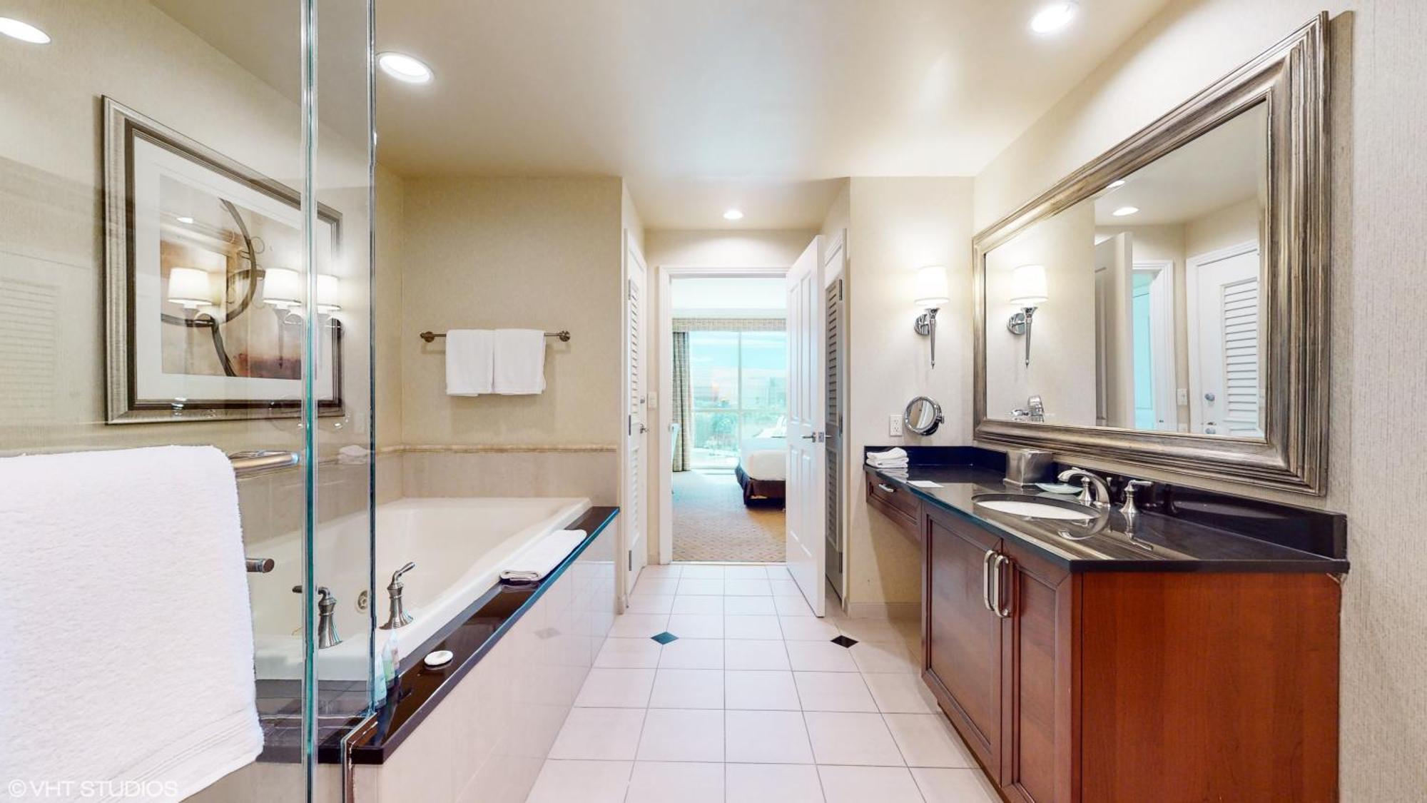 Lady Luck'S Vista - Private Balcony - Full Kitchen - Two Full Baths - Jetted Tub - Full Mgm Grand Resort Access W No Resort Fee At Mgm Signature Лас-Вегас Экстерьер фото